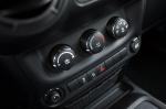 Jeep Wrangler Sport 2012 года